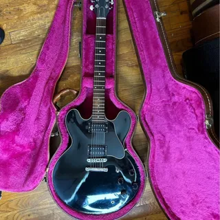 Photo of Guitar