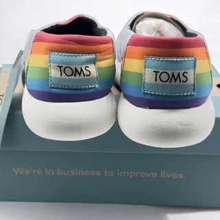 Photo of Tom’s Shoes WMS 6.5 Silver /Rainbow