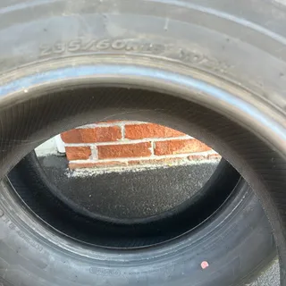 Photo of 2 Tires P235 60R 18 new