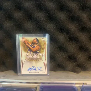 Photo of 2019 Leaf Triumph Auto Magic Johnson Ultimate Sports 3/25