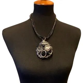 Photo of New Faux Pearl Bead Wired Corded Lightweight Statement Necklace in Red Gift Box