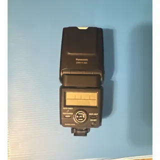 Photo of Panasonic DMW-FL360L Shoe Mount Flash Pre-Owned UNTESTED Includes Carrying Bag
