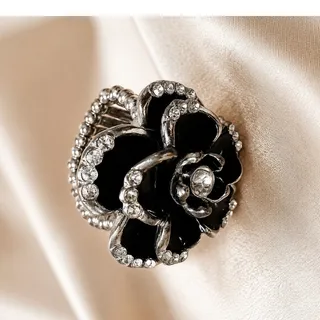 Photo of Vintage Chunky Black Enamel Flower Stretch Ring Silver Tone Rhinestone Statement