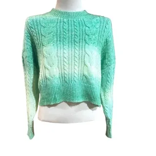 Photo of Love Tree Pistachio Ombre Oversized‎ Cropped Cable Knit Sweater Juniors Large