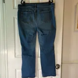 Listing Photo Thumb #3