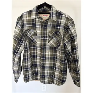 Photo of Wrangler Men's Small Heavyweight Sherpa-Lined Flannel Shirt Jacket Green