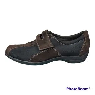 Photo of Munro American Sport Leather Adjustable Slip On Loafers Shoes Women Size 7.5