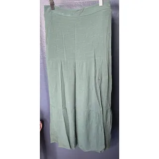 Photo of Nine West Teal Green Tiered Midi Skirt Elastic Waist Flowy Side Slit Rayon Small