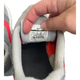 Listing Photo Thumb #7