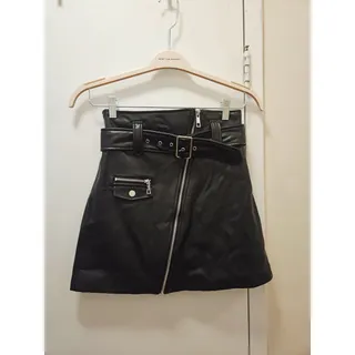 Photo of NWT Zara Black Faux Leather Mini Skirt With Zippers, Women's Small