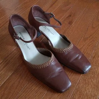 Photo of Andrew Geller Magic Heels Brown Ankle Strap Heels - Size 6
