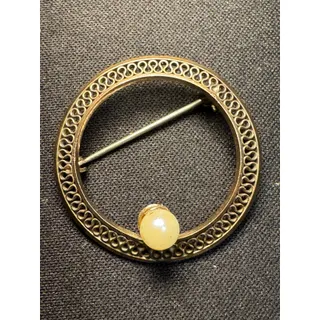 Photo of Vintage 1/20 12k Gold Filled Circle Real Pearl Brooch Filigree