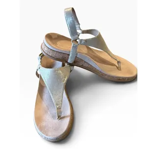 Photo of Vionic Women's Size 10 Pale Gold Metallic Silver T-Strap Sandals