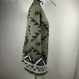 Listing Photo Thumb #5