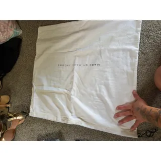 Photo of Cuyana dust bag one size