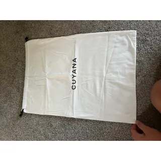 Photo of Cuyana dust bag one size