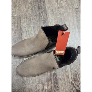Photo of Mustang NWT Slip On Boots Brown Booties Shoes Women's Size 37 - US 6.5/7