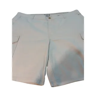 Photo of BLAKE’S END OF SUMMER CLEAROUT IZOD Men's White Cargo Shorts Size 42 100%