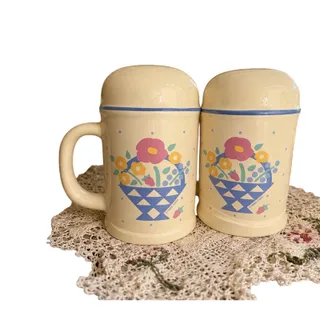 Photo of VTG Auntie Em Collection 1986 HMK Floral Ceramic Salt & Pepper Shakers Set of 2