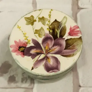 Photo of Small Green Ceramic Floral Round Trinket Box with Lid, 3in x 2in