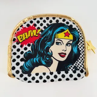 Photo of LONDON SOHO NEW YORK Wonder Woman Comic Print Makeup Bag Set Gold Trim 2 Piece