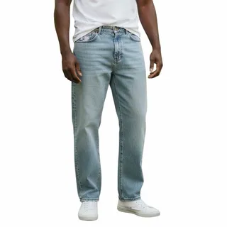 Photo of Gap Denim Relaxed Through The Hip & Thigh Relaxed Leg Size 36X32