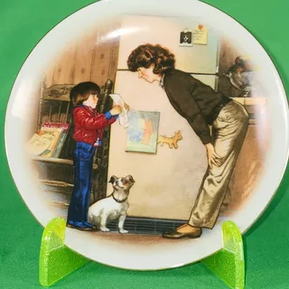 Photo of Avon Mother’s Day Plate Tom Newsome 22K Gold Trim Vintage Collectible | 1985