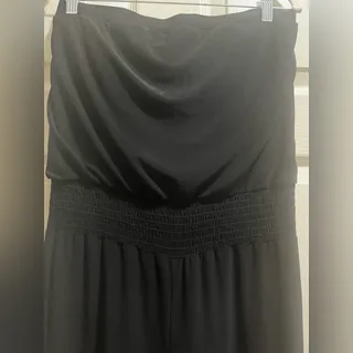 Photo of WHITE HOUSE BLACK MARKET -BLACK STRAPLESS JUMPSUIT SIZE Small (fits like medium)