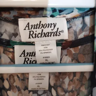 Photo of Anthony Richards Mosaic Abstract Twin Set Women’s XL Cardigan & Tank Estate