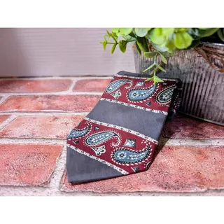 Photo of Vintage Bugle Boy Company 100% Italian Silk Men’s Neck Tie Made In USA Paisley
