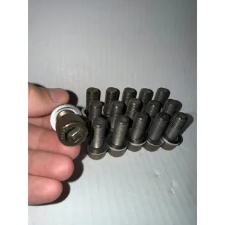 Photo of M12x2.0x30mm 10.9 grade alloy steel socket cap headF qty 16 with washers