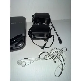 Photo of Sony Discman ESP D-242CK and Sanyo BassXpander CDP-41 Portable CD Players