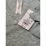 Listing Photo Thumb #5
