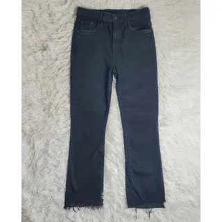 Photo of MOTHER The Insider Crop Step Fray Jeans 27 / 4