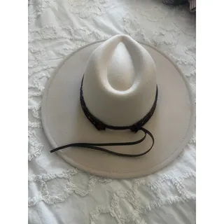 Photo of Great Ivory Hat with Removal Turquoise Accent Band. Versatile Hat. One Size
