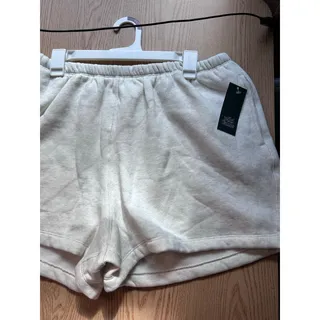 Photo of New Women’s Wild Fable Sweat Shorts Cotton Elastic Waistband Heather Gray XXL