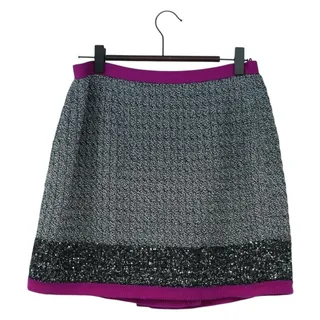 Photo of Chanel Tweed Skirt Gray