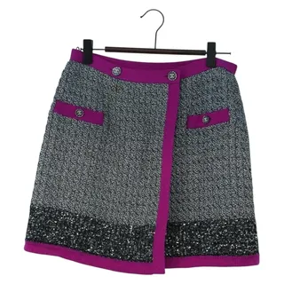 Photo of Chanel Tweed Skirt Gray