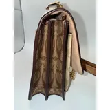 Listing Photo Thumb #5