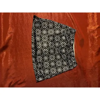 Photo of EKOUMER Skirt Womens M Black White Geometric Print Stretch Pencil Lined Office