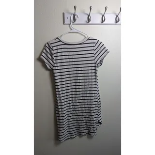 Photo of Heart and Hips Women's T-Shirt Dress Size L Pre-Owned