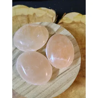 Photo of Peach Moonstone Oval Palm Stone — Soothing Meditation Crystal