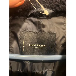 Photo of Lucky Brand Men's Navy Puffer Jacket with Black Shoulder Panels large new w/ tag