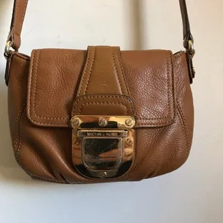 Photo of Michael Kors Crossbody Bag