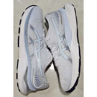 Photo of Asics Gel-Cumulus 24 Women's Size 7 Grey Navy Running Shoes 1012B206