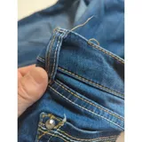 Listing Photo Thumb #3