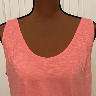 Photo of Ann Taylor LOFT Sunwashed Tank, Peach/Melon Colored Size XL