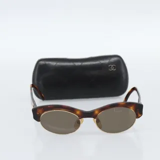 Photo of Chanel CC Logo Sunglasses Brown