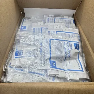 Photo of MEDLINE Leg Bags with Twist Valve, Medium, 200 oz, Case of 48 (DYND12574) NEW