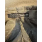 Listing Photo Thumb #4
